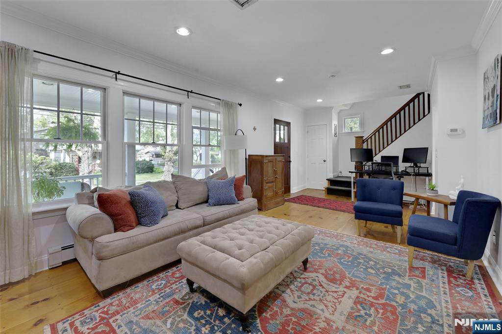 Photo 3 of Single family home for sale at 75 Buena Vista Ave, Hawthorne, NJ 07506 | MLS# 26032126 | Listing updated on 2026-09-16
