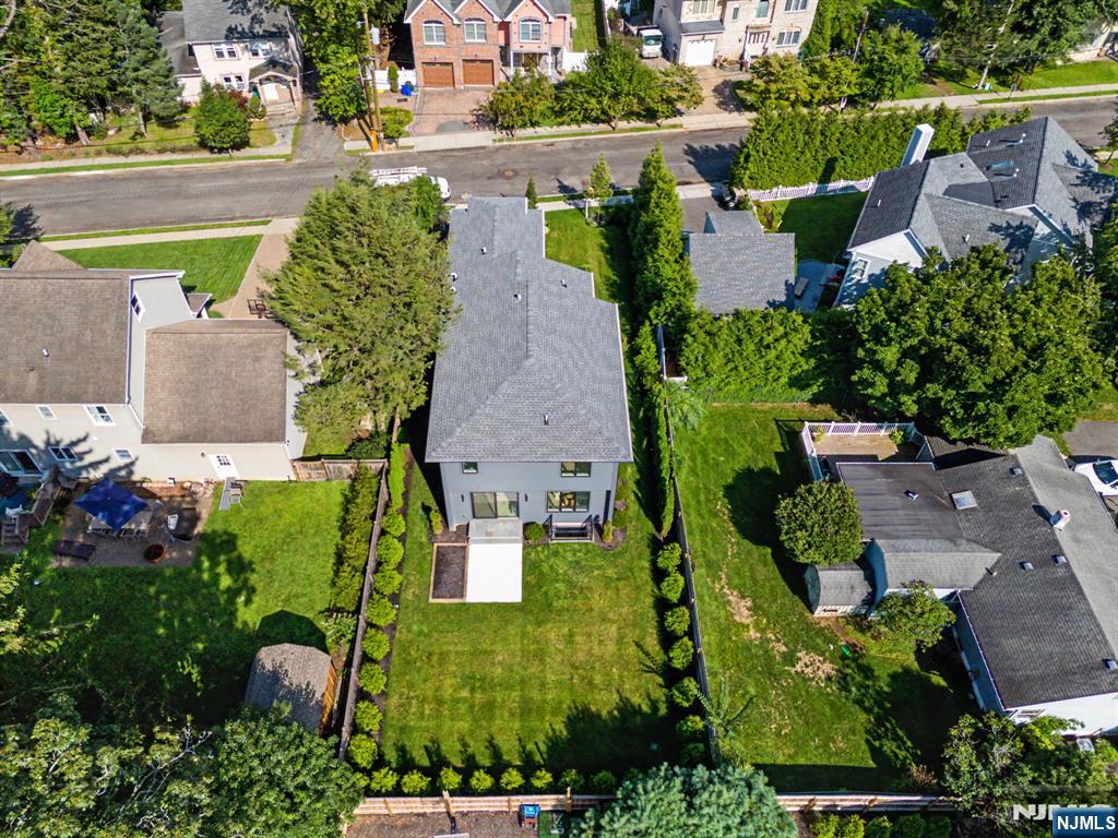 68 Storig Ave, Closter, NJ 07624