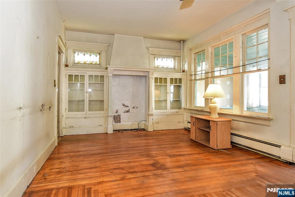 80 14th Street - Photo 4