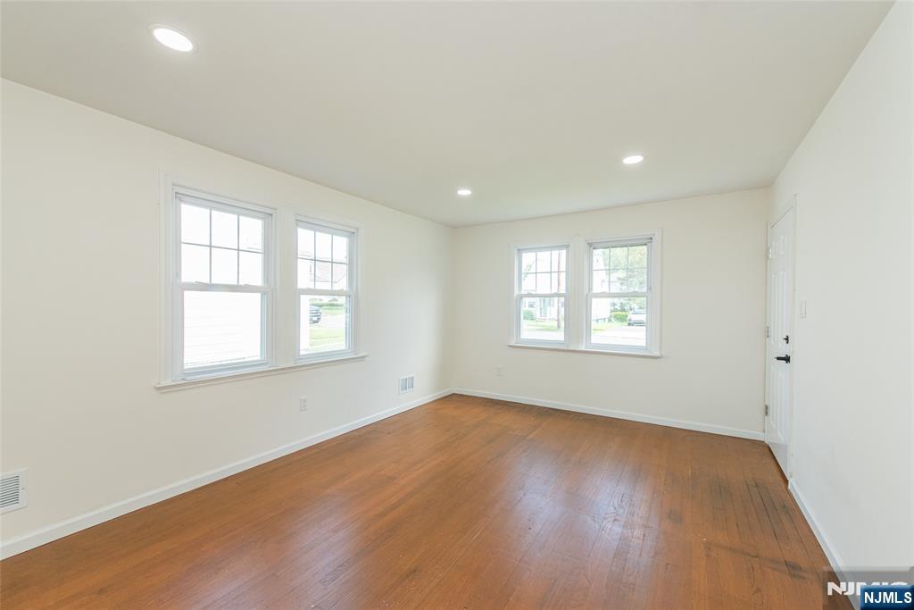 50 Birch Street - Photo 4