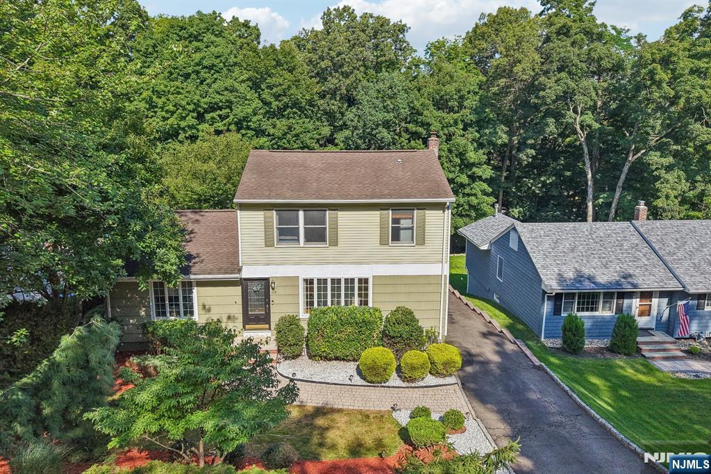 89 Minnehaha Boulevard - Photo 2