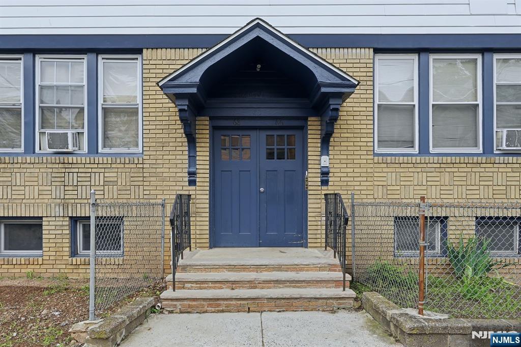 68 Halstead Street - Photo 2