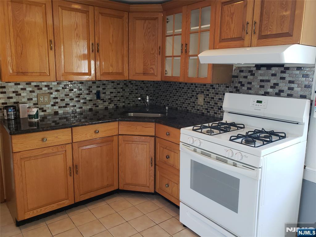 410 N 9th Street 2 - Photo 4