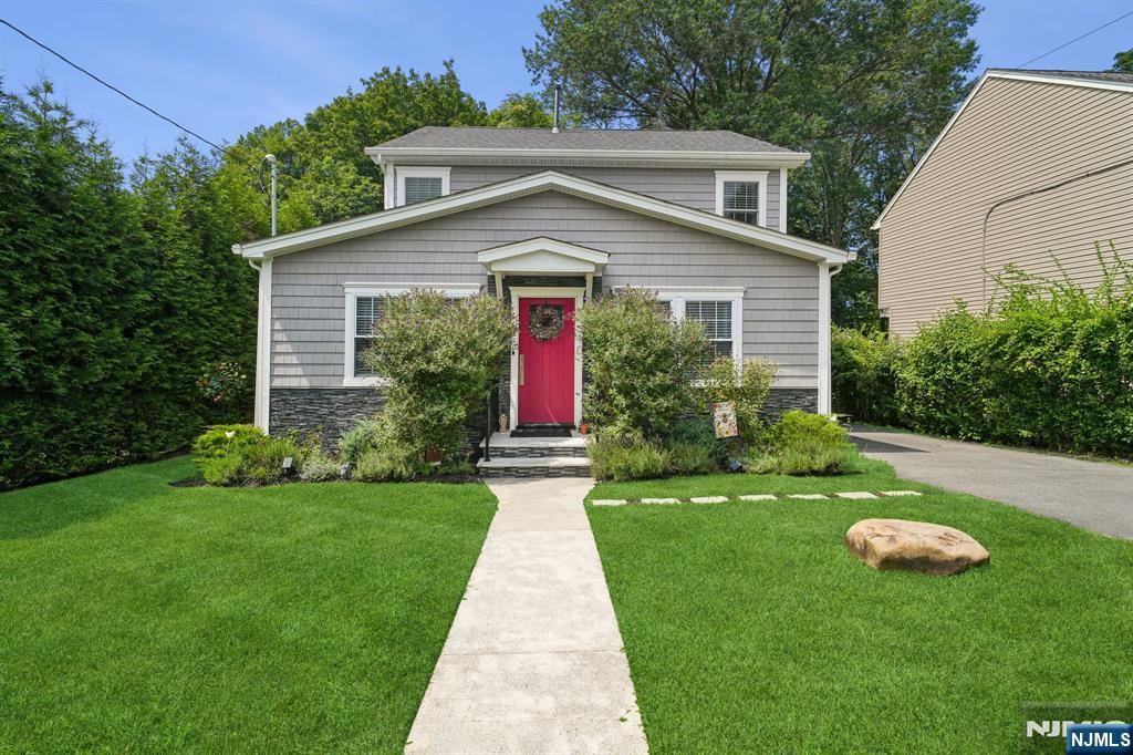10 David Road - Photo 1