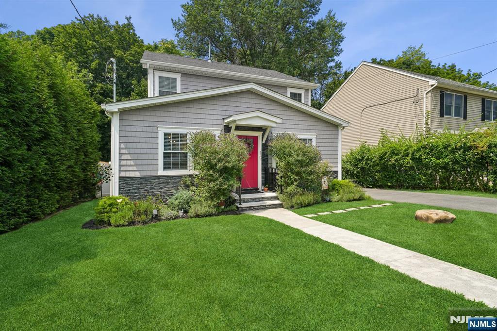 10 David Road - Photo 2
