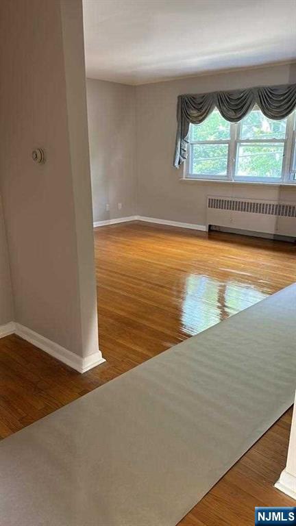 430 Beverly Road 2W - Photo 2