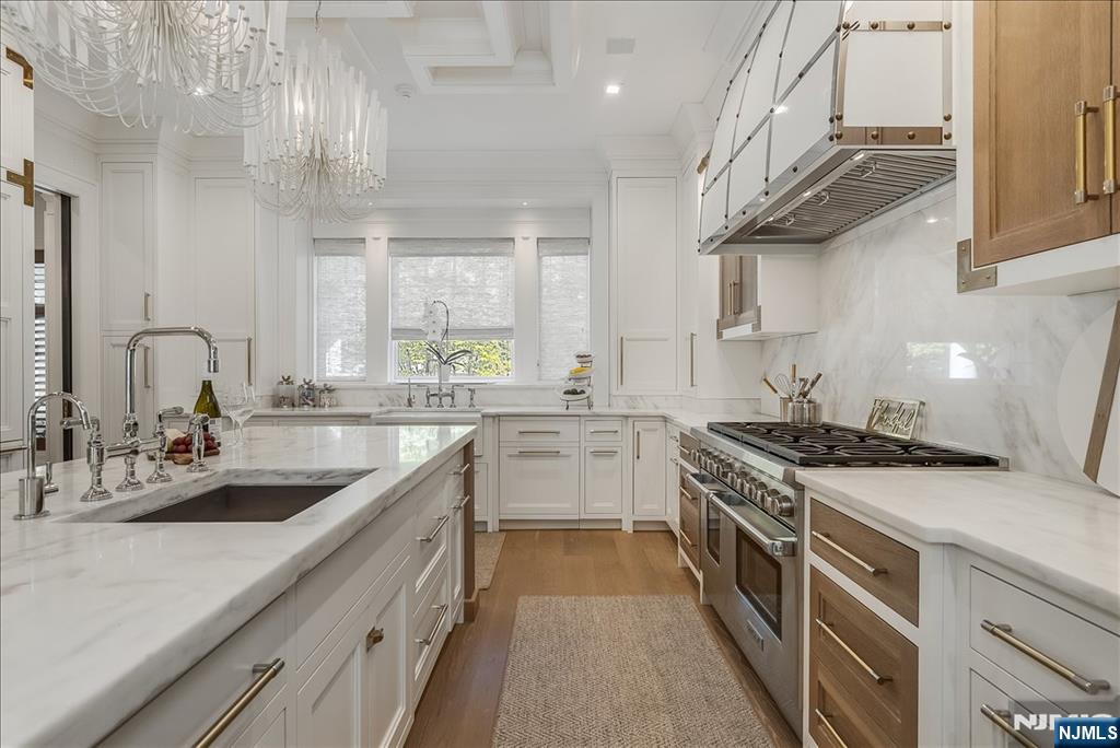 555 Miller Court — photo 16
