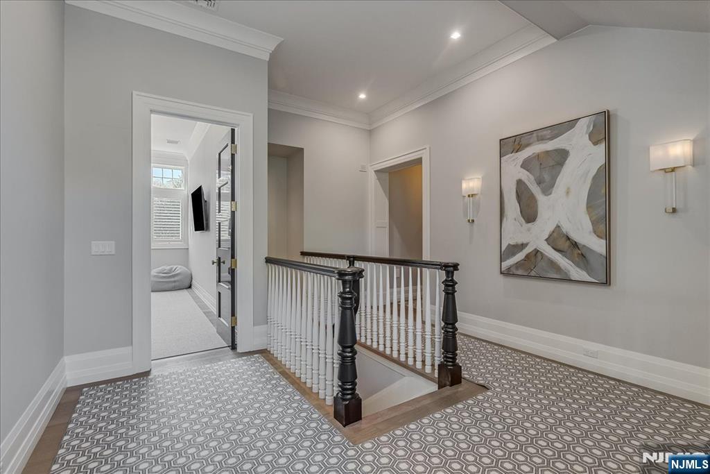 555 Miller Court — photo 23