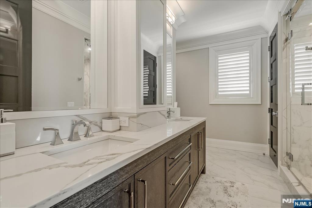 555 Miller Court — photo 34