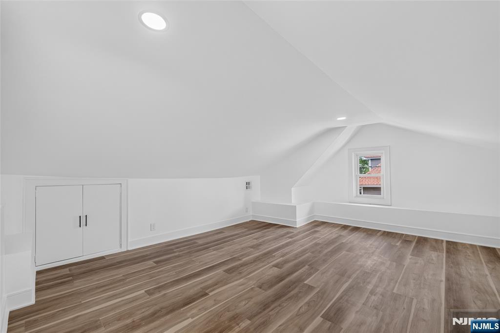 32 Fontaine Avenue