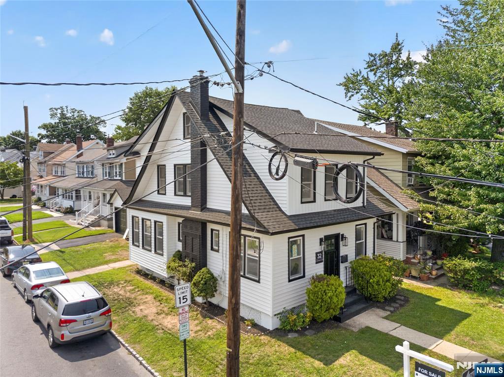 32 Fontaine Avenue