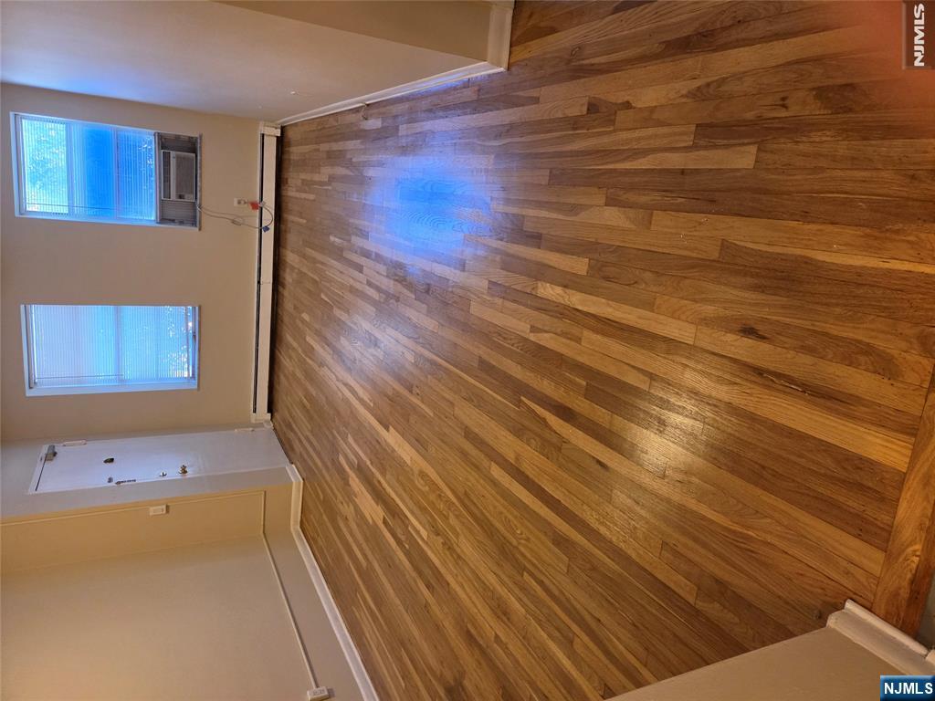 479 Broad Avenue - Photo 3