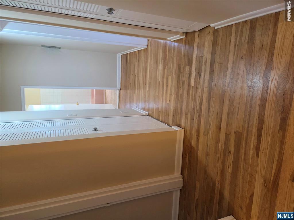 479 Broad Avenue - Photo 4