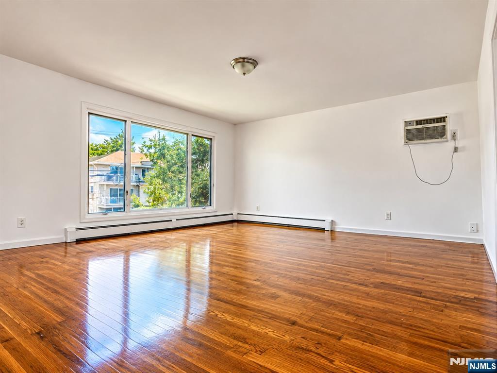 480 North Avenue 2nd FL - Photo 3