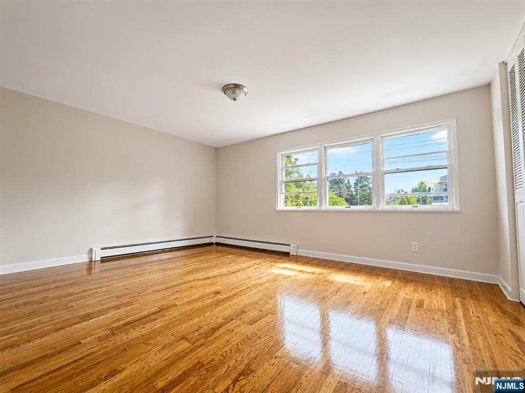 480 North Avenue 2nd FL - Photo 4