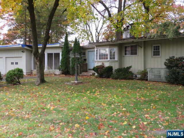 543 Ackerman Avenue - Photo 5