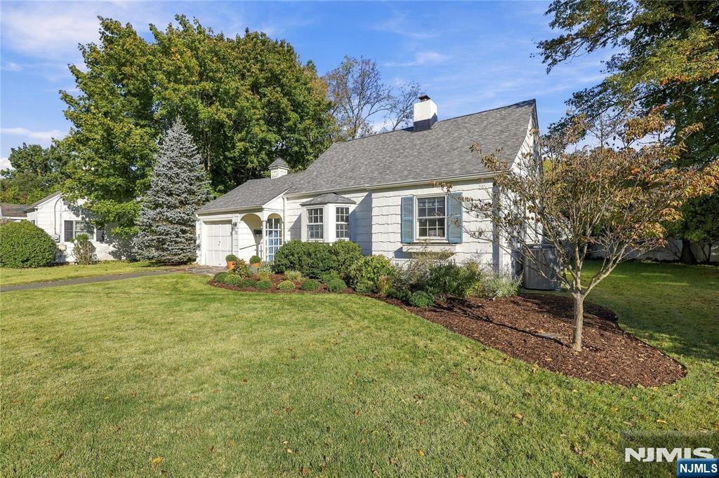428 Oxford Court - Photo 2