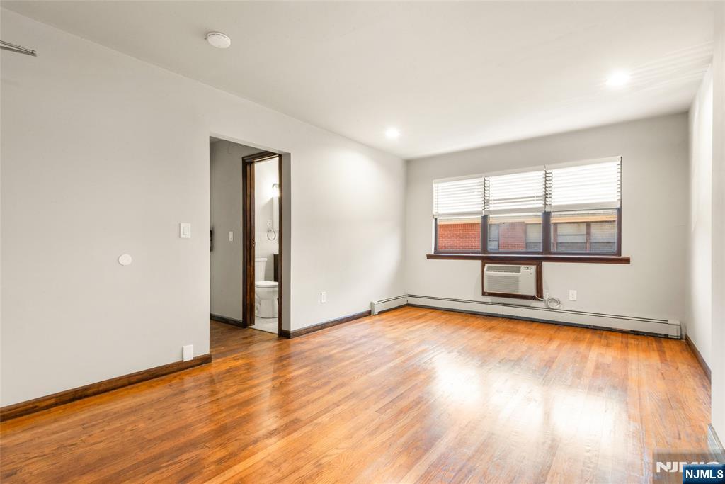 204 Terhune Avenue F - Photo 1