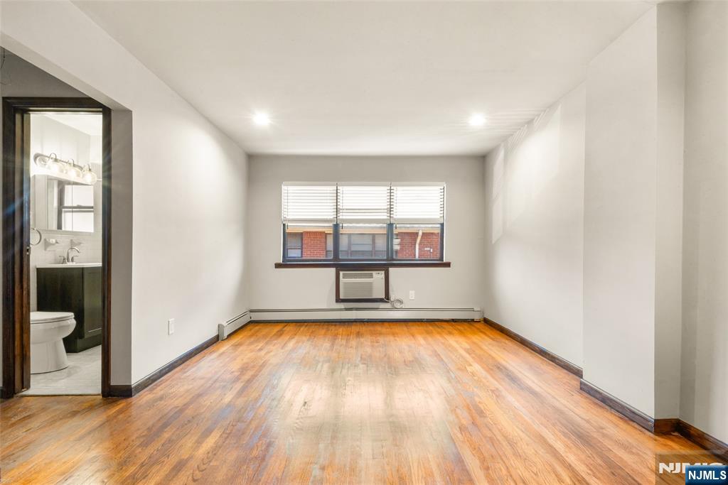 204 Terhune Avenue F - Photo 2