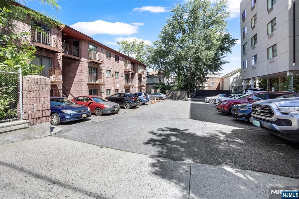 359 Marshall Street 3A - Photo 1