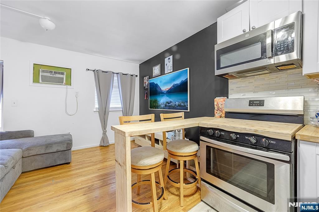 359 Marshall Street 3A - Photo 5