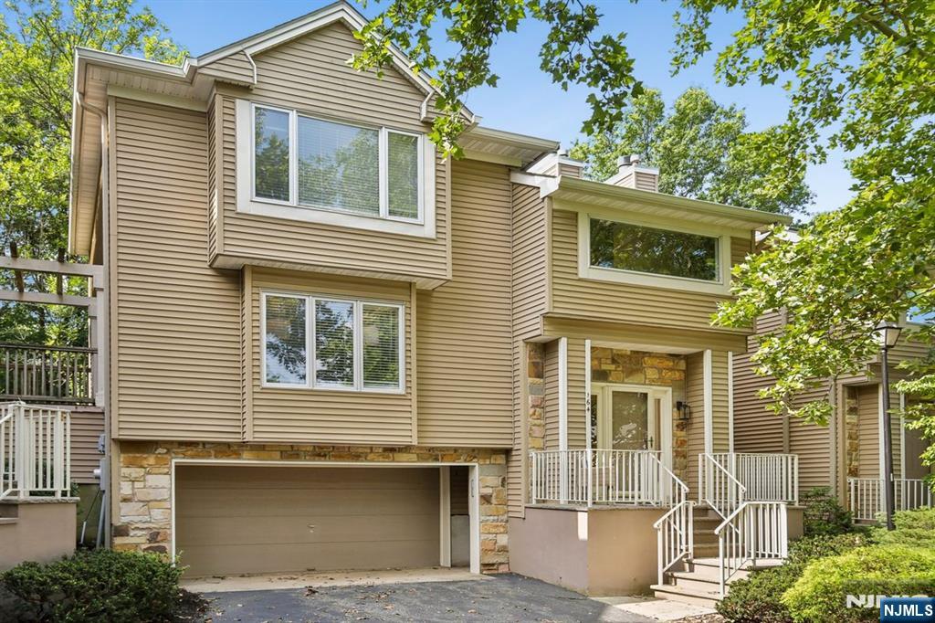 164 Clarken Drive - Photo 2