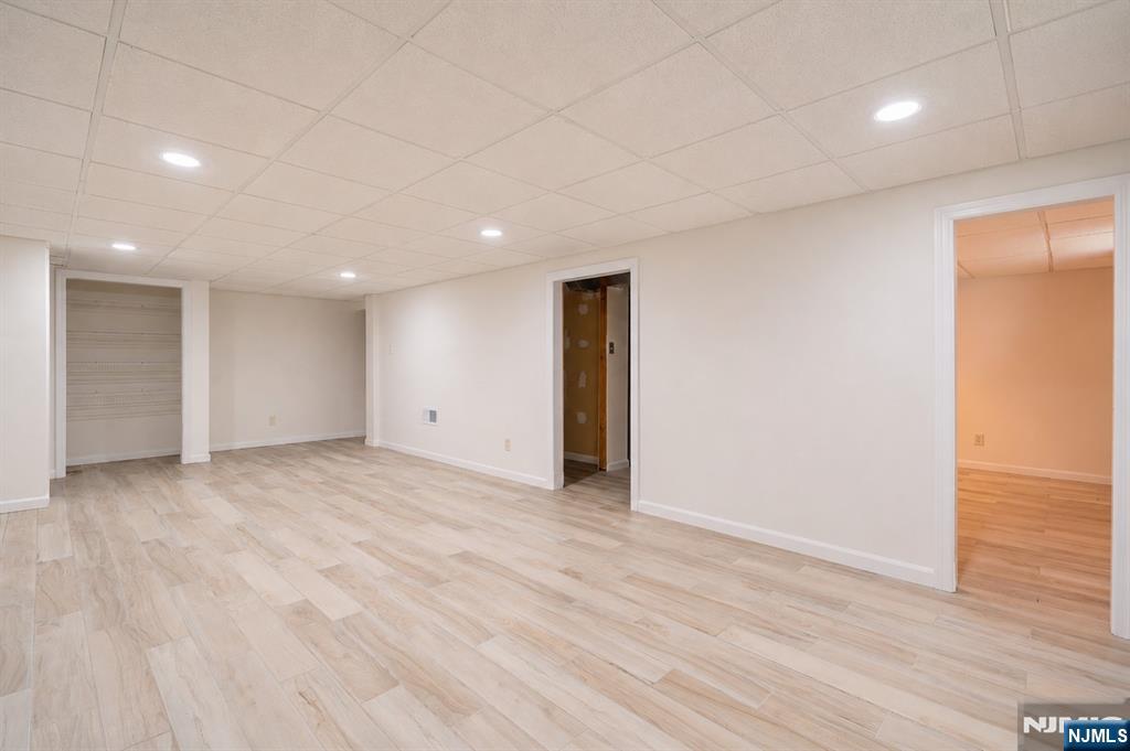 711 Bloomfield Avenue - Photo 4