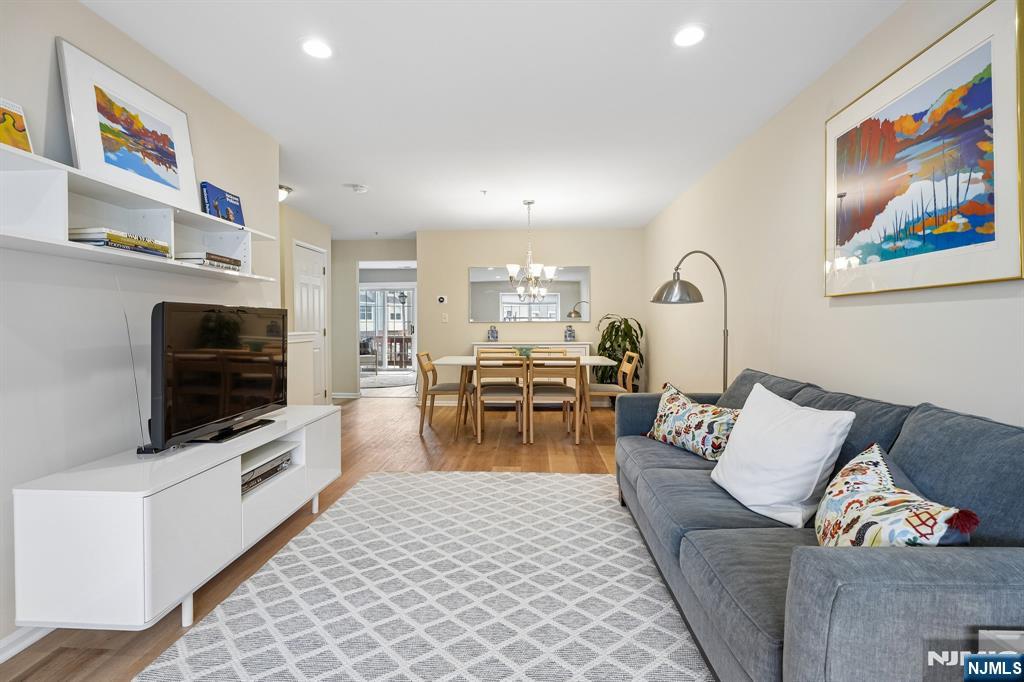 55 Greenbrook Drive - Photo 2