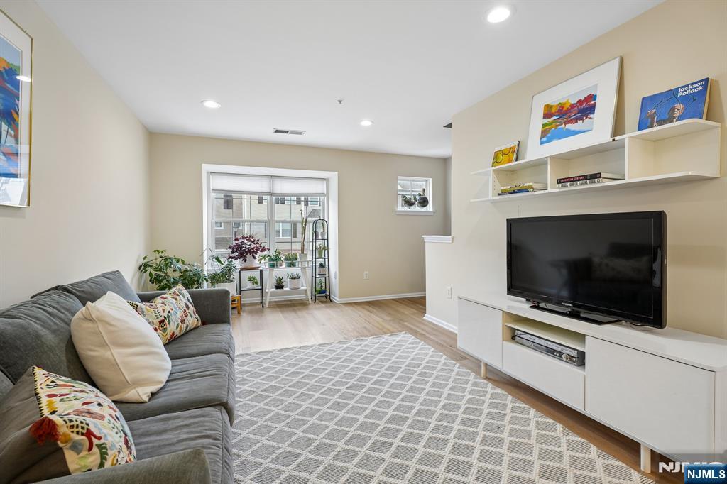 55 Greenbrook Drive - Photo 4