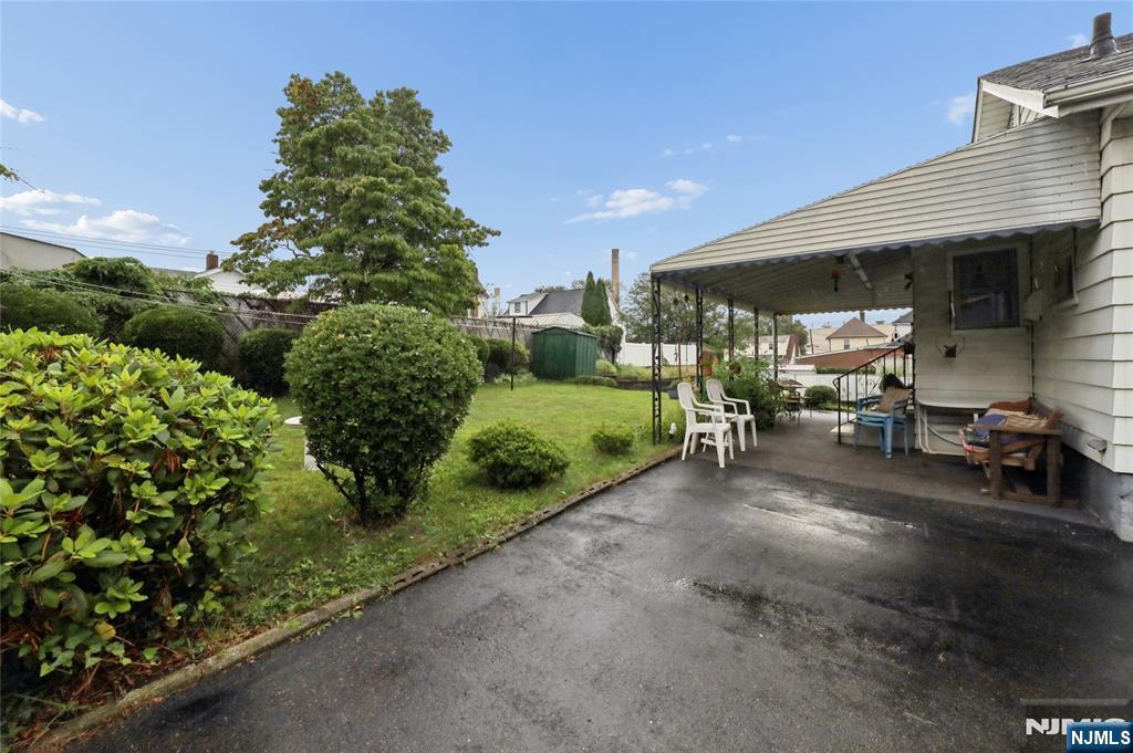 16 Lee Street - Photo 4