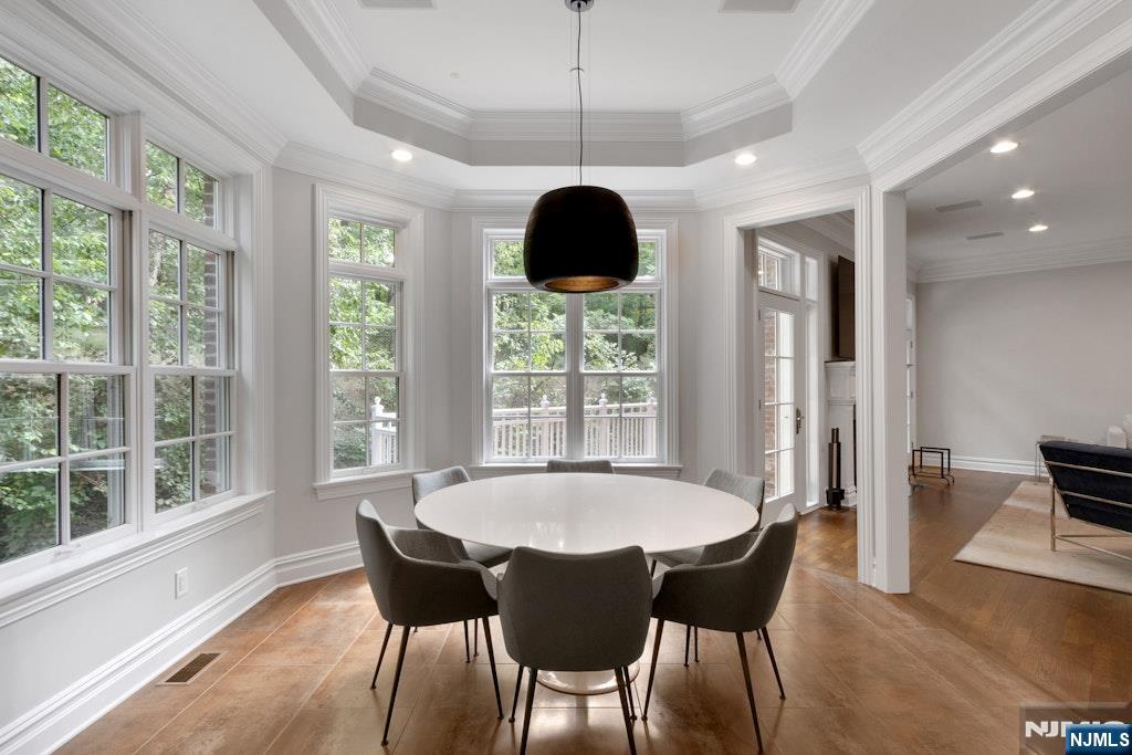704 Heights Lane — photo 15