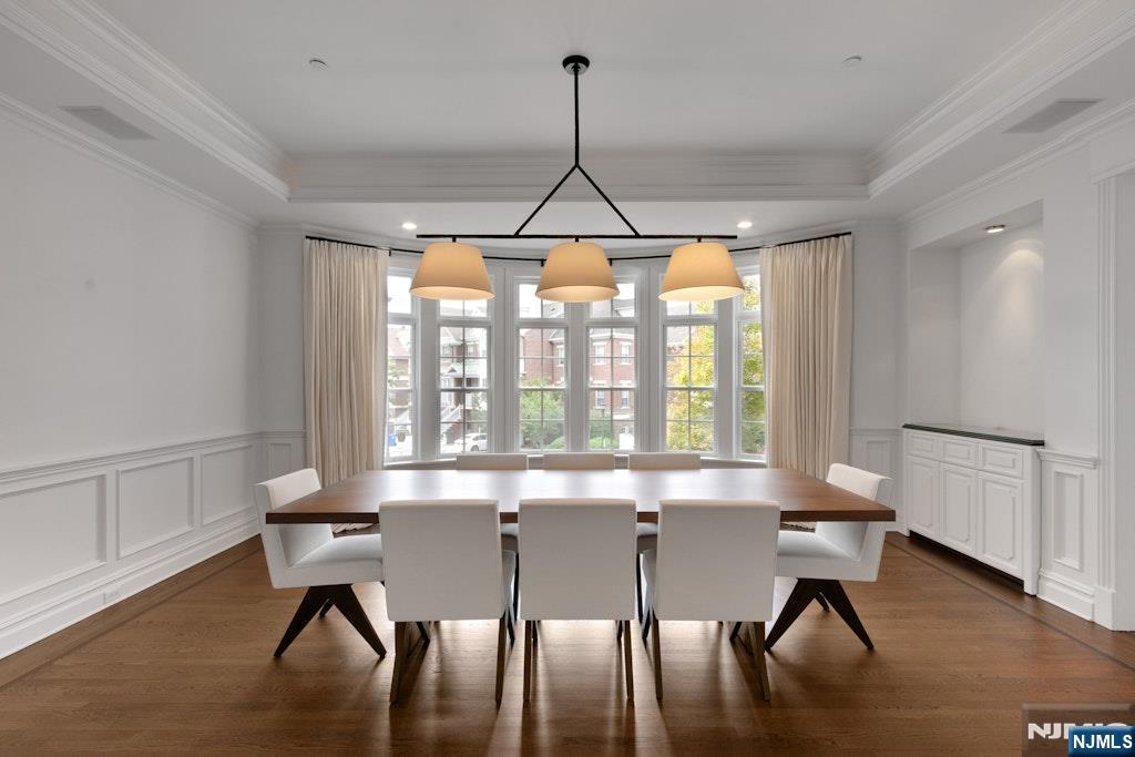 704 Heights Lane - Photo 3