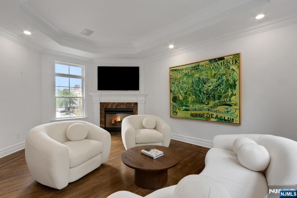 704 Heights Lane - Photo 4
