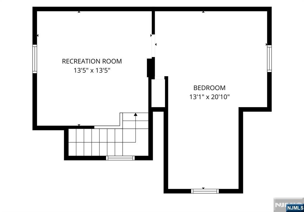 255 E 54th St, Elmwood Park, NJ 07407