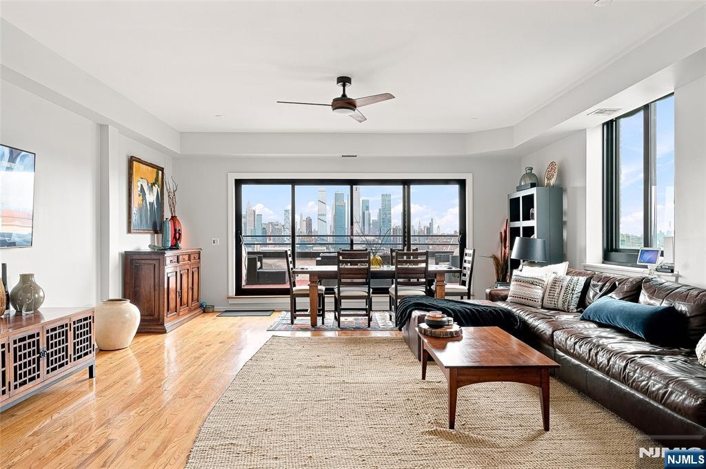 530 Gregory Avenue CP5 - Photo 1