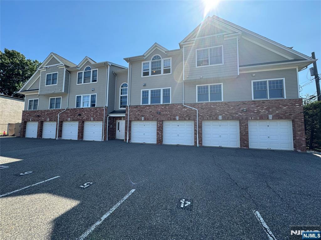 35 Prospect Street 9 - Photo 2