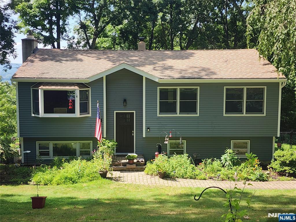 11 Hillsdale Drive - Photo 2
