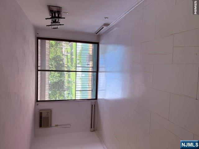 466 Liberty Street 306 - Photo 2
