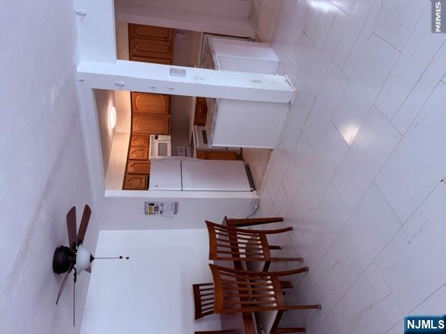466 Liberty Street 306 - Photo 3