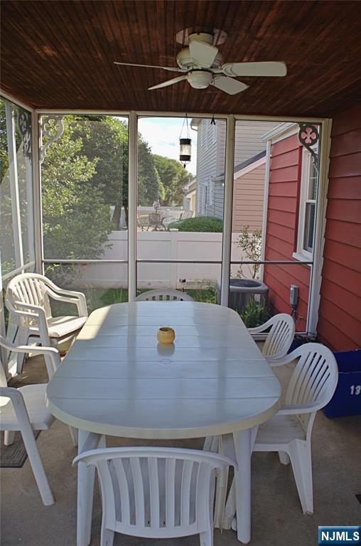 138 11th St, Wood Ridge, NJ 07075