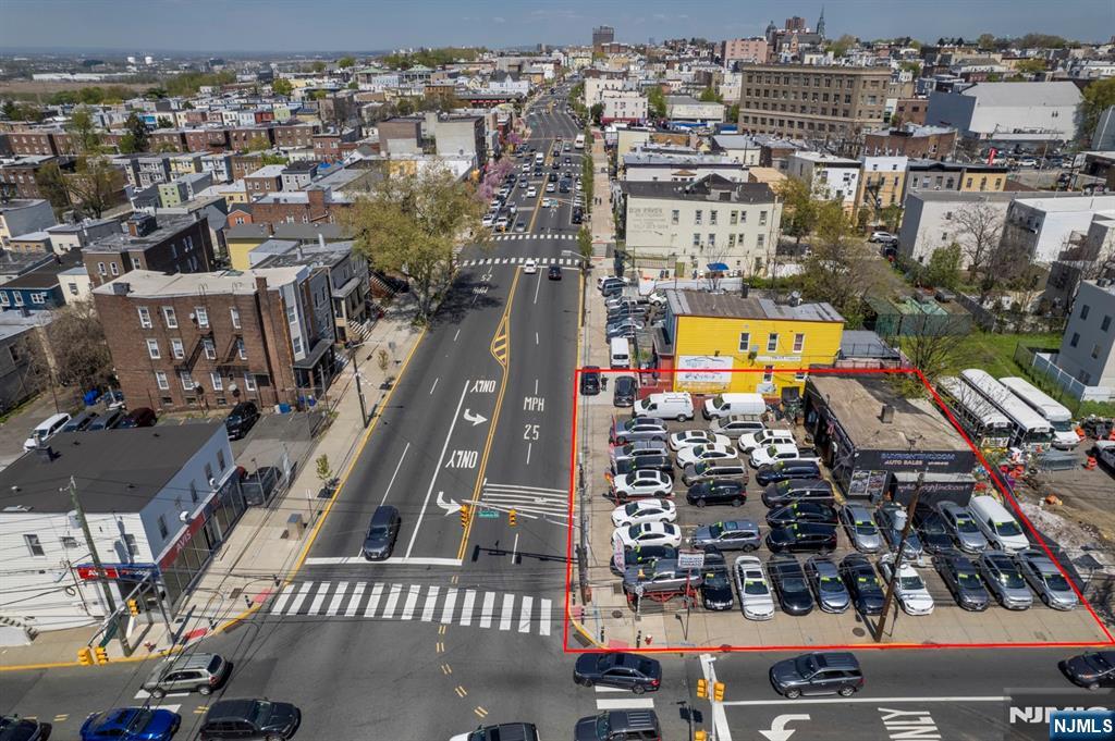500 Kennedy Boulevard - Photo 2
