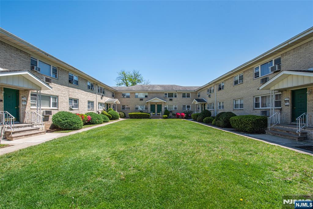 20 Halsey Avenue 6 - Photo 1