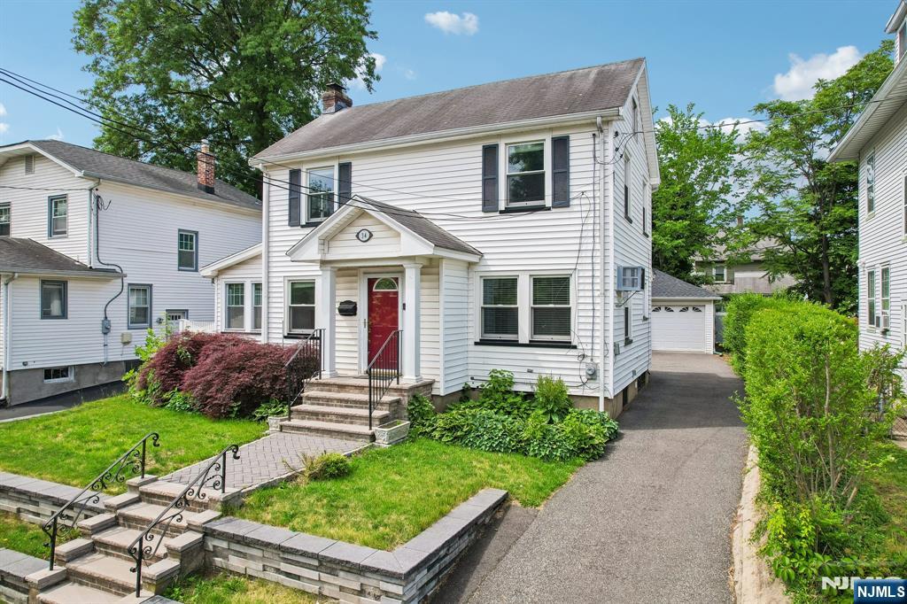 34 Cypress