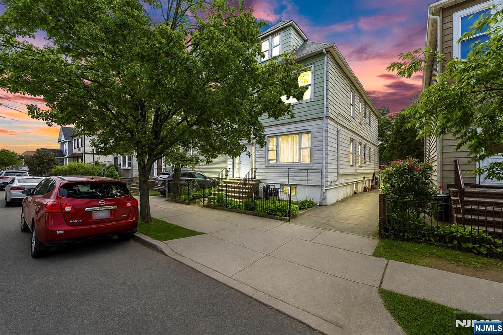 242 Lanza Avenue - Photo 1