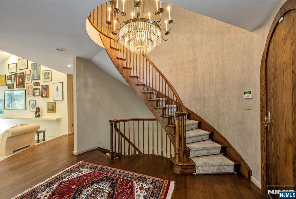 100 Cheyenne Way - Photo 5