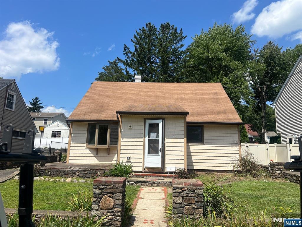 27 Charles Terrace - Photo 1