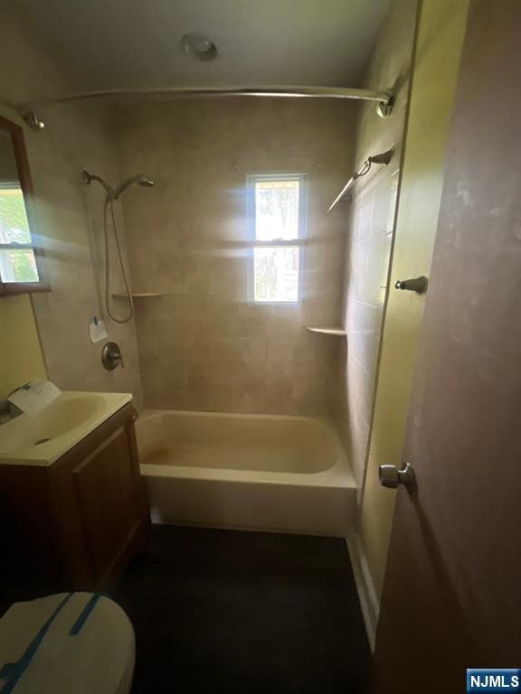 27 Charles Terrace - Photo 5