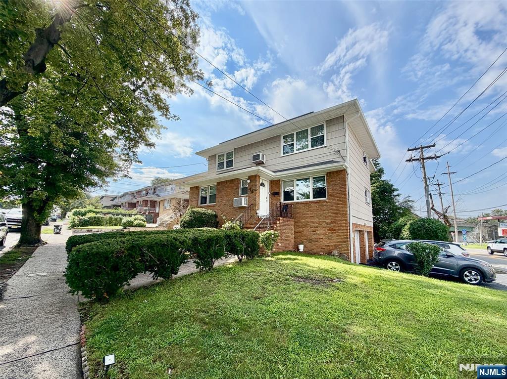 74 Columbia Avenue - Photo 2