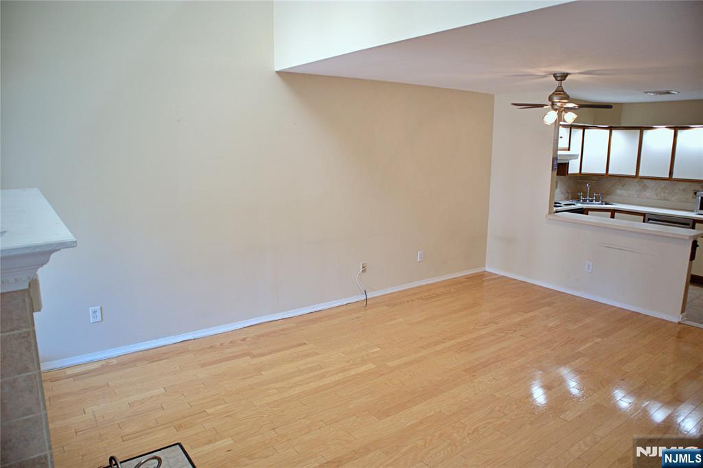 910 River Renaissance C10 - Photo 5
