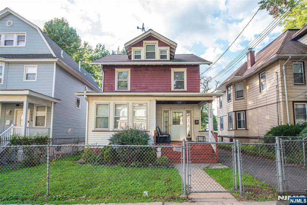 1538 Munn Avenue - Photo 1